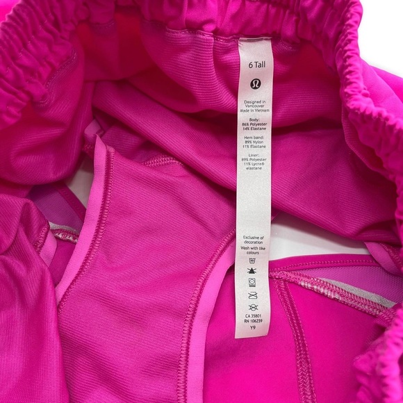 Lululemon Hotty Hot Low Rise Short 4"
Pow Pink - Picture 5 of 6